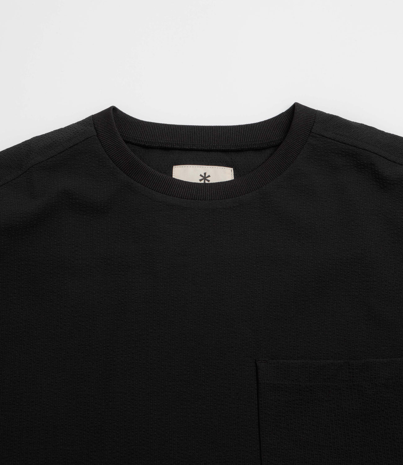 Snow Peak Airo T-Shirt - Black | flatspot