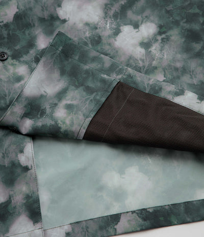 Snow Peak Patterned Mori Short Sleeve Shirt in Green