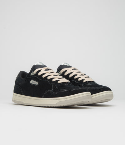 Stepney Workers Club Pro Cup 01 Suede Shoes in Black