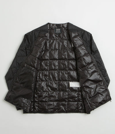 Taion Crewneck W-Zip Down Jacket in Black