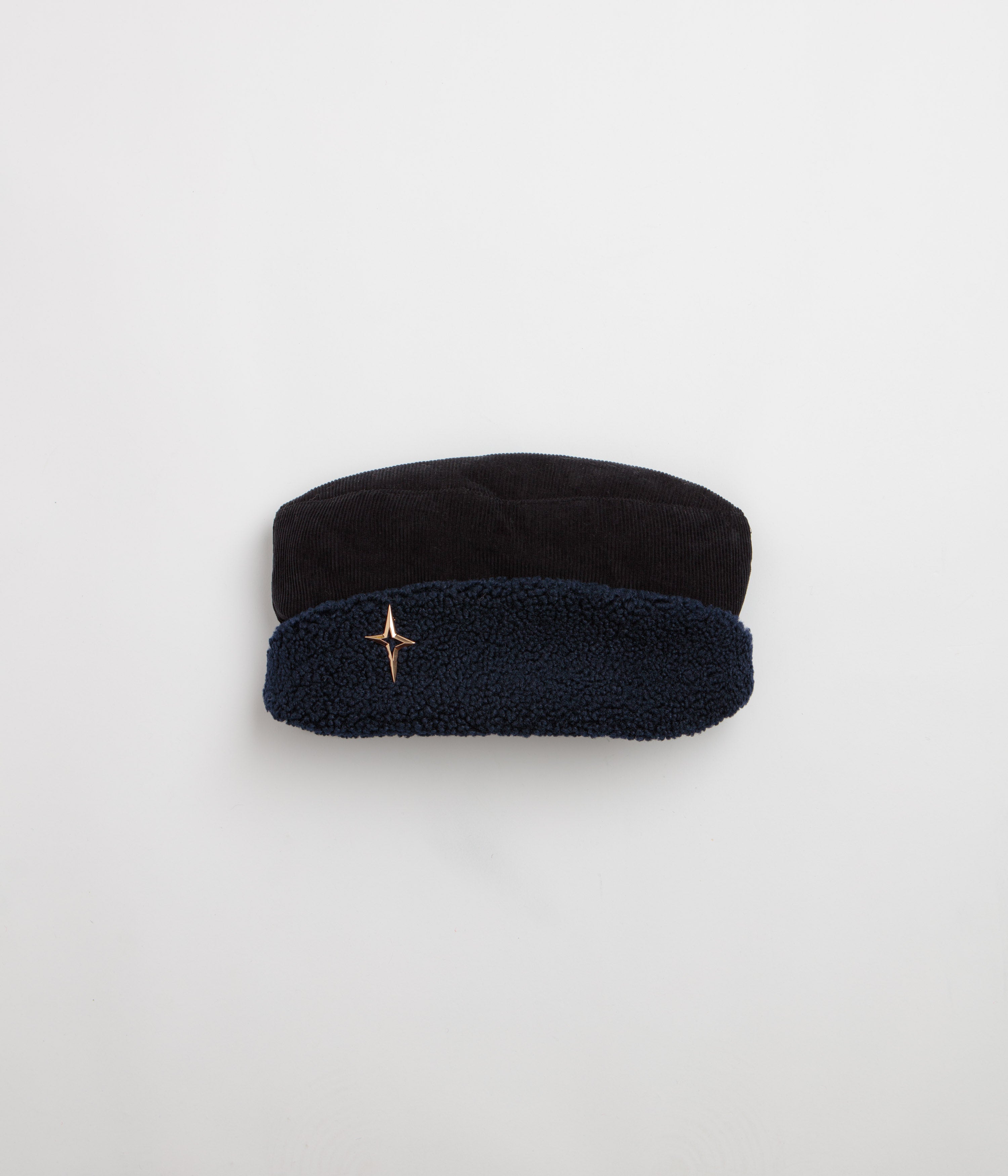 Thames MMXX The Nikolay Hat in Navy and Black