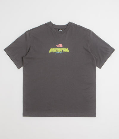 The North Face Expedition Celebration Oversized T-Shirt in Anthracite Grey