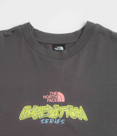 The North Face Expedition Celebration Oversized T-Shirt in Anthracite Grey
