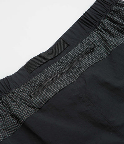 The North Face NSE Belted Shorts in TNF Black