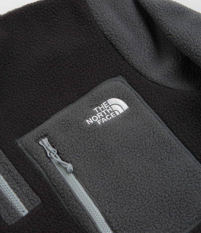 The North Face Yumiori 1/4 Zip Fleece - TNF Black / Asphalt Grey / Monument Grey
