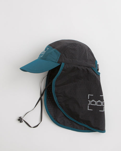 The Trilogy Tapes Neck Cape Trail Cap - Blue / Black