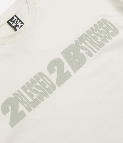 Token Bless T-Shirt in Sand
