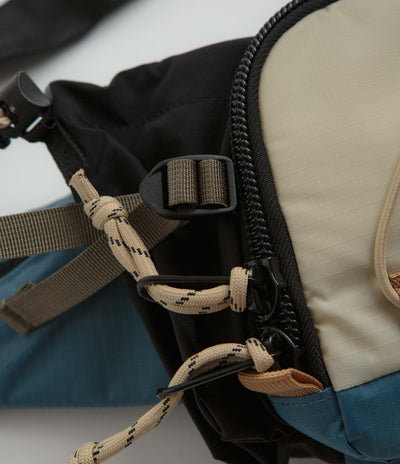 Topo Designs Mountain Hydro Hip Pack - Stone Blue / Bone White
