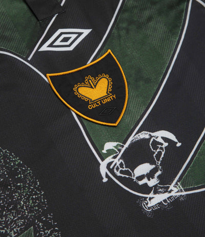 Umbro 95 96 Long Sleeve Polo Shirt in Dark Green and Black