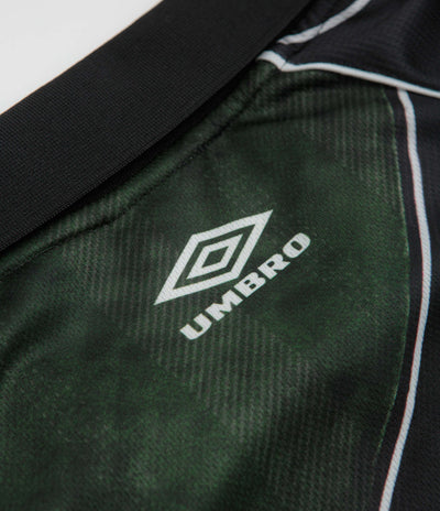 Umbro 95 96 Long Sleeve Polo Shirt in Dark Green and Black