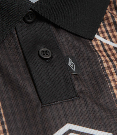 Umbro Cult Unity Check Polo Shirt in Beige and Black