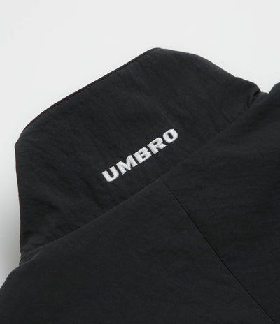 Umbro Eyes Tracksuit Jacket in Carbon Black