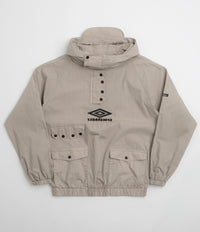 Umbro Faded Smock Anorak in Greige
