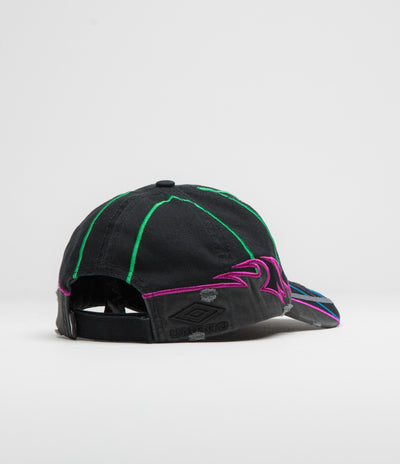 Umbro Goalkeeper Cap in Black Anthracite