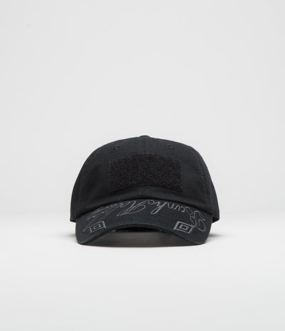 Umbro Hazard Cap in Black