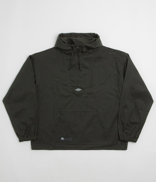 Umbro Masked Waxed Anorak - Dark Olive