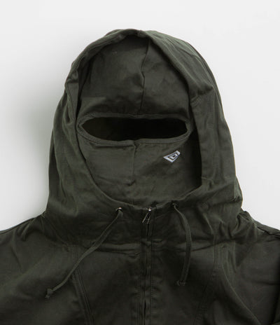 Umbro Masked Waxed Anorak in Dark Olive