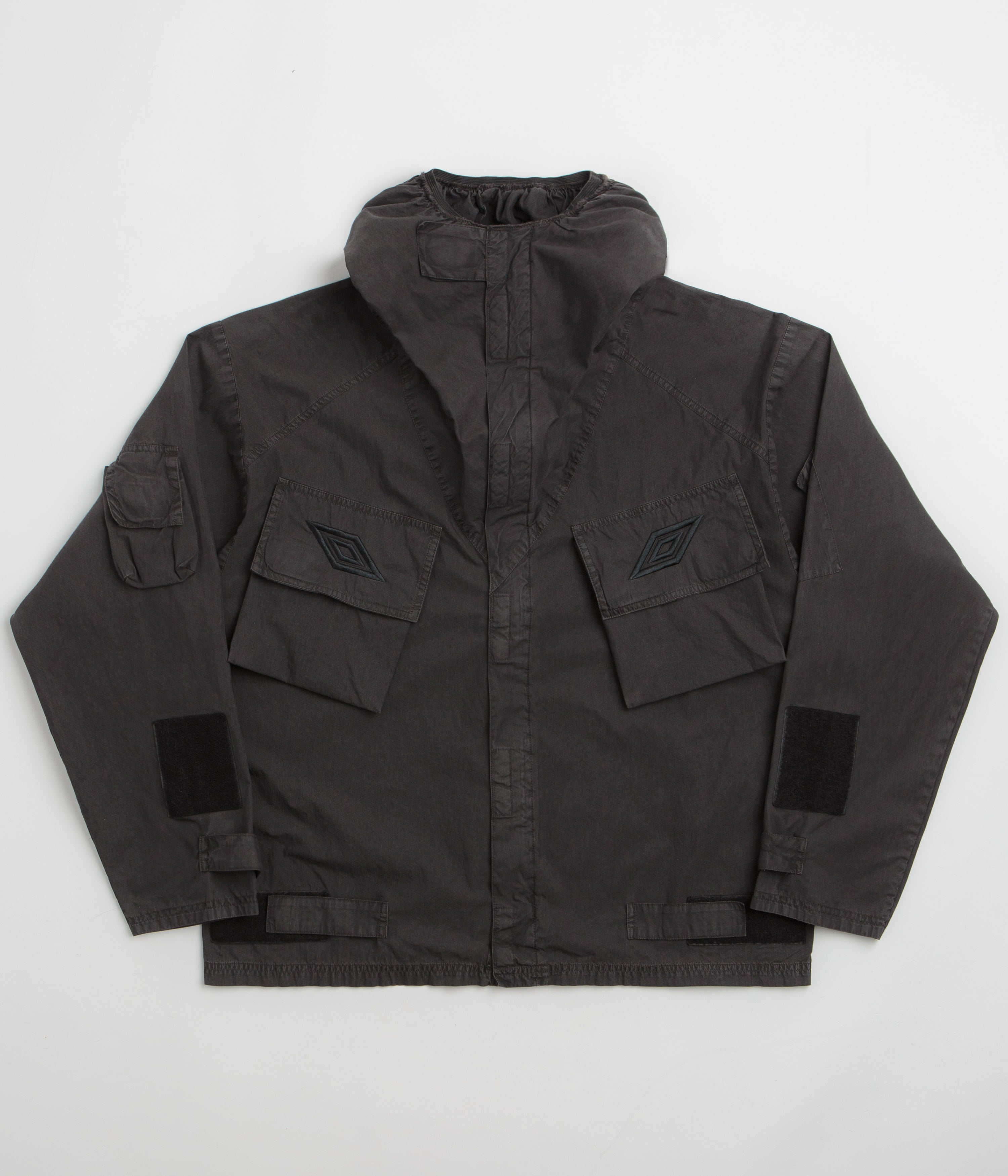 Umbro Mid Field Jacket in Dark Olive