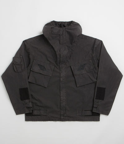 Umbro Mid Field Jacket in Dark Olive