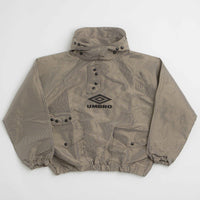 Umbro Smock Check Anorak in Beige and Black thumbnail