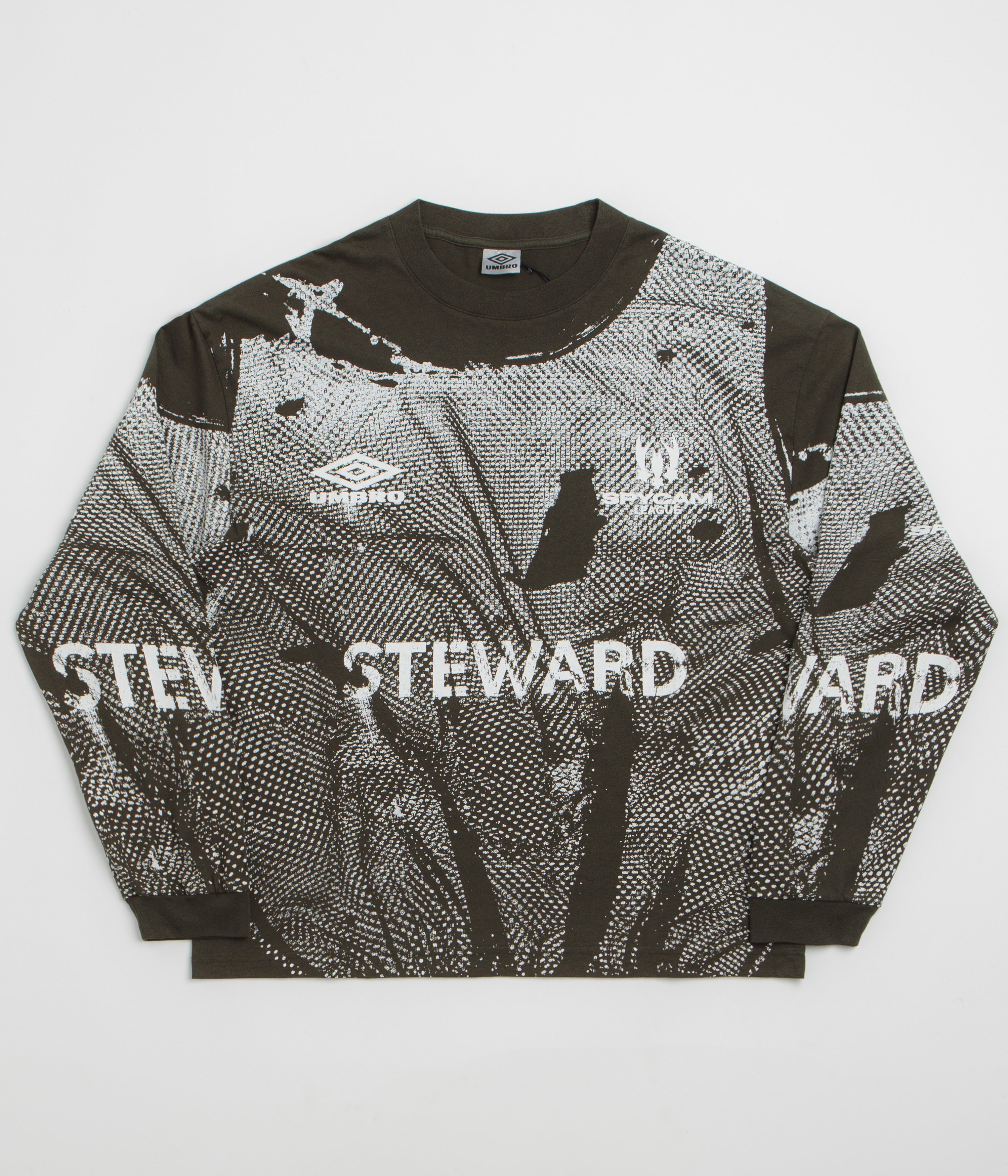 Umbro Steward Vest Long Sleeve T-Shirt in Dark Olive