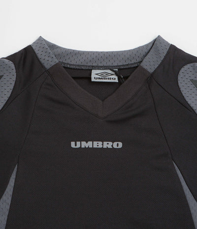 Umbro Training 08 10 Jersey in Black