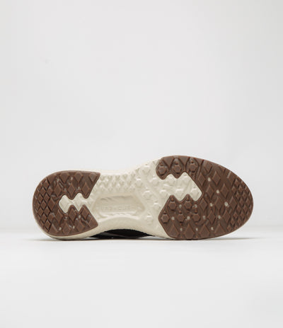 Vans MTE UltraRange Neo VR3 Shoes in Black and White