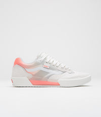 Vans Skate AVE 2.0 Shoes in Fade White and Orange