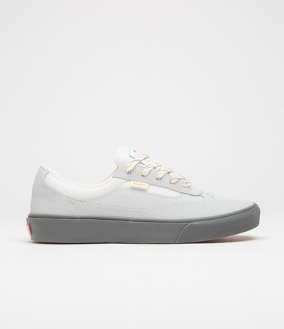 Vans Skate Curren Caples Shoes in Grey