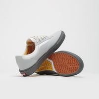 Vans Skate Curren Caples Shoes in Grey thumbnail