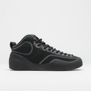 Black / Natural Black