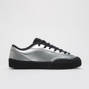 Silver / Natural Black