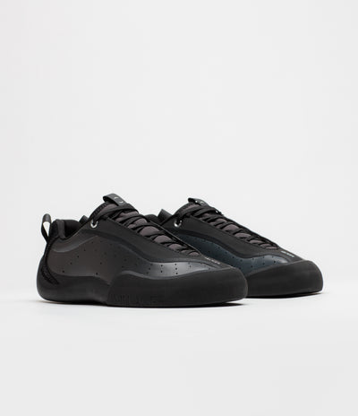 Village PM 2.00 PM Shoes in Anthracite and Natural Black
