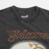 Welcome Friends T-Shirt in Vintage Black thumbnail