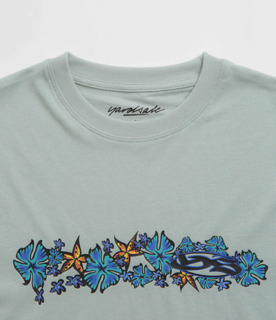 Yardsale Flower T-Shirt in Grey