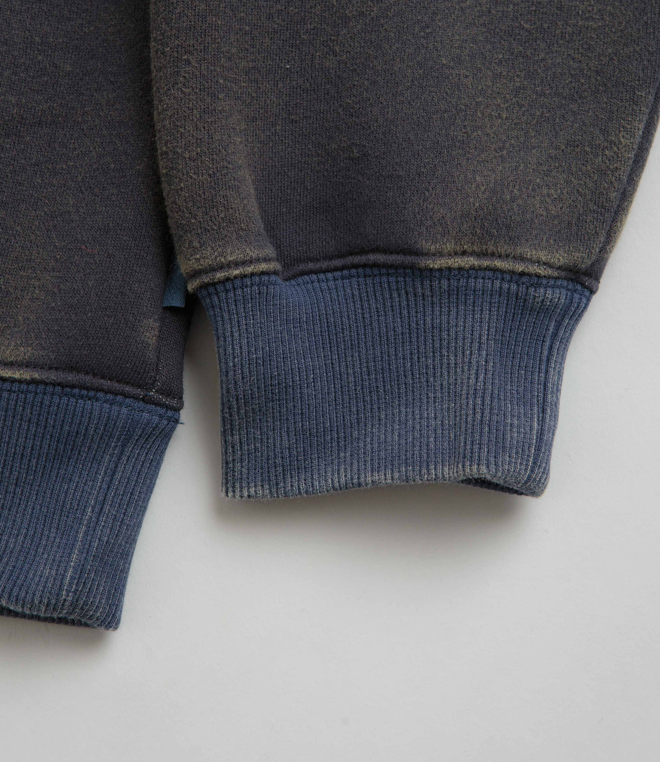 Yardsale Phantasy Quarter Zip Hoodie - Indigo / Blue / Navy Yardsale Phantasy Quarter Zip Hoodie - Indigo / Blue / Navy
