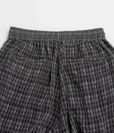 Yardsale Plaid Cargo Shorts in Black and Grey