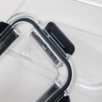 Yeti Medium Food Storage in Navy thumbnail