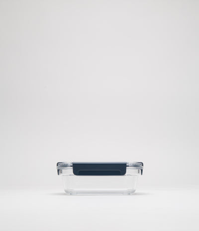 Yeti Medium Food Storage in Navy
