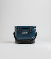 Yeti Roadie 15 Hard Cooler in Navy