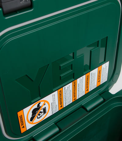 Yeti Roadie 24 2.0 Hard Cooler - Black Forest Green