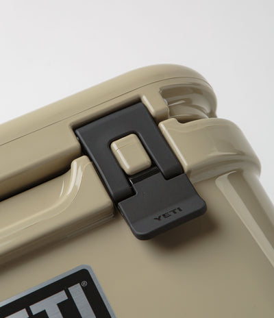 Yeti Roadie 24 Hard Cooler - Tan