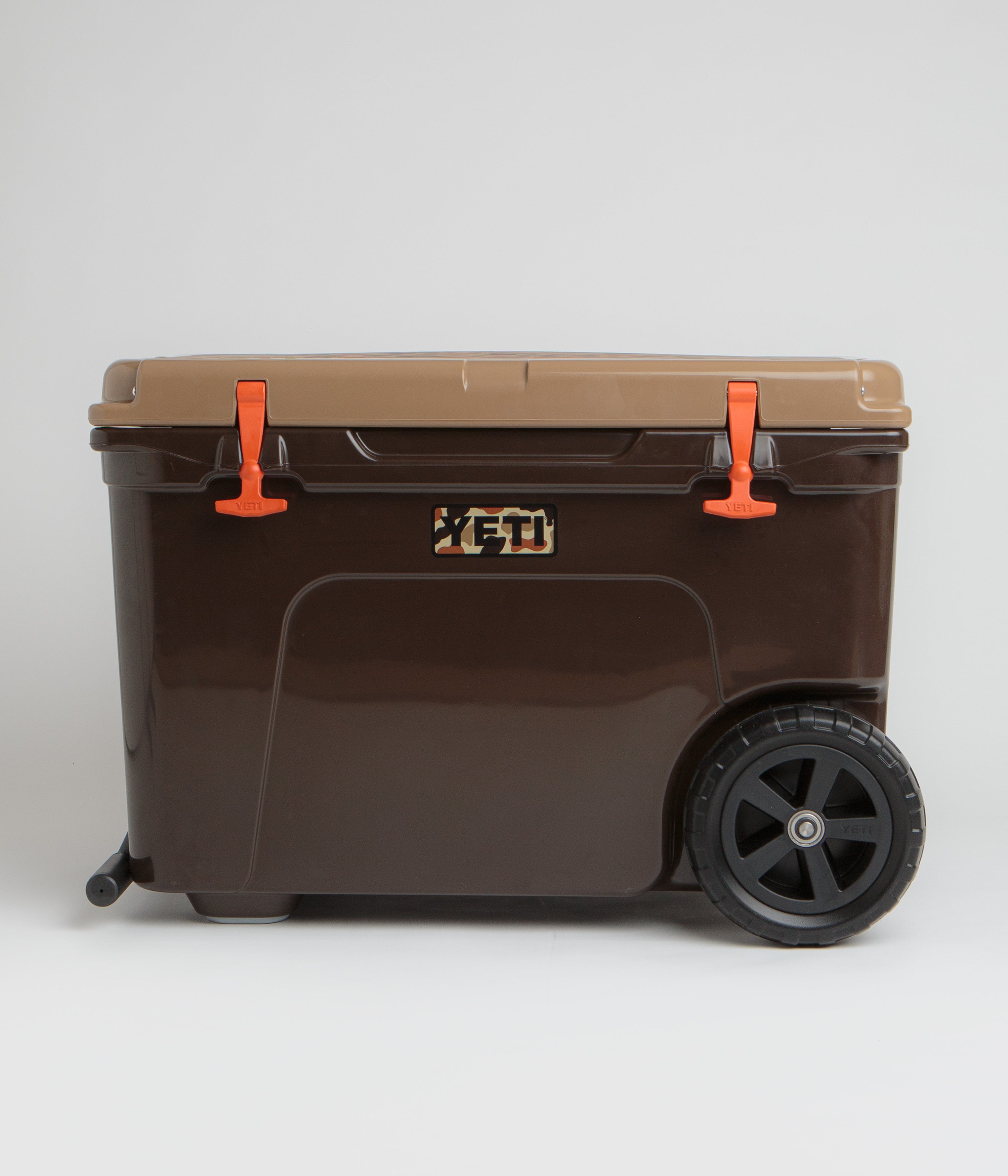 Yeti Tundra Haul Wheeled Cooler in Wetlands Camo