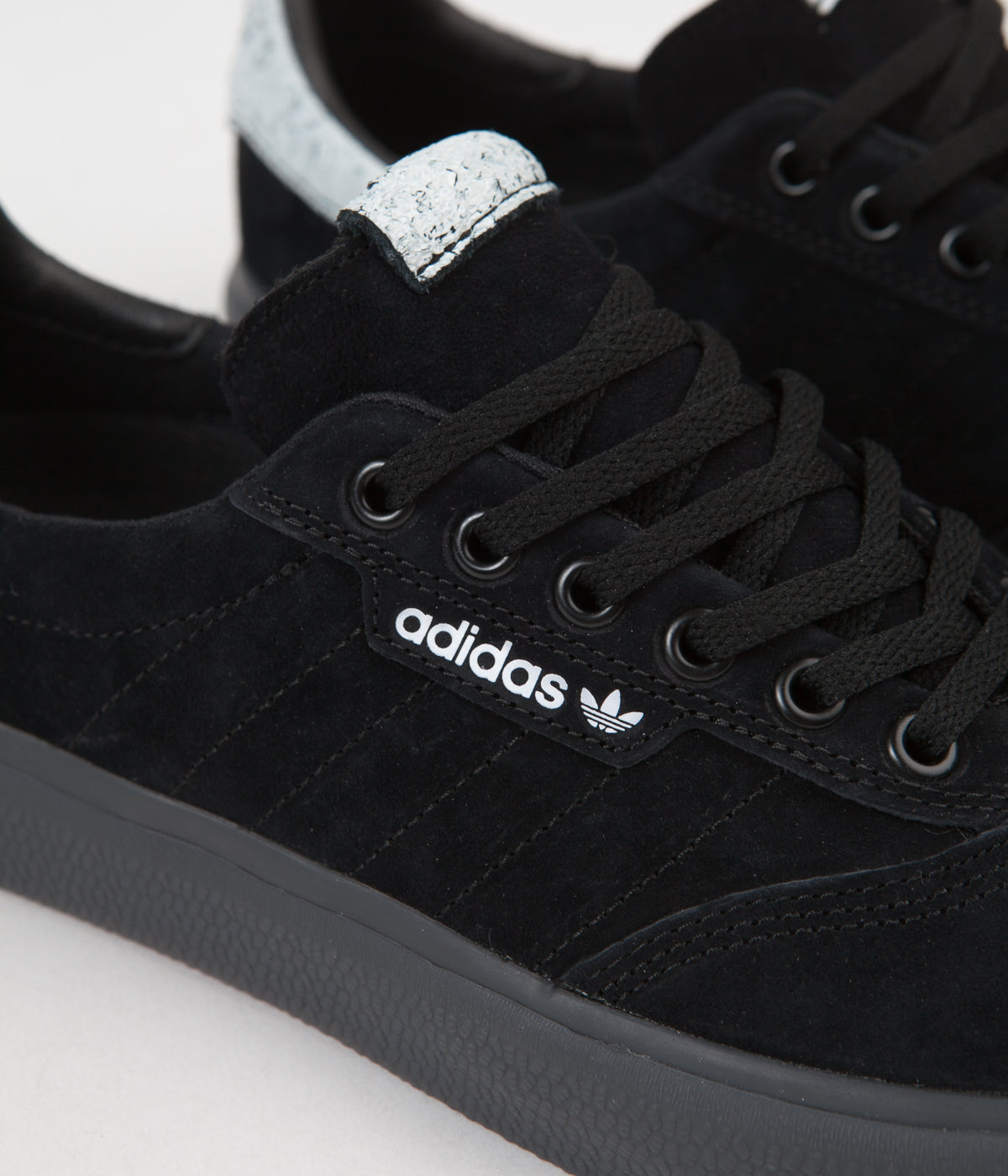 Adidas black 3mc hotsell