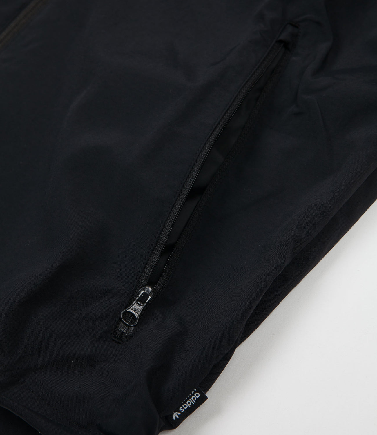 Adidas Dekum Packable Jacket - Black / Black | Flatspot
