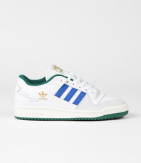 Adidas Forum 84 Low ADV Shoes in FTWR White and Bluebird / Collegiate Green