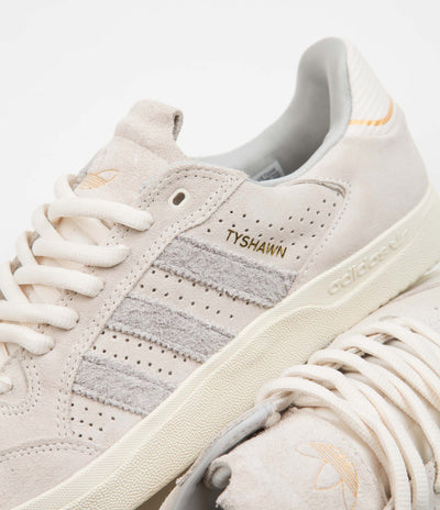 Adidas Tyshawn Low Shoes - Chalk White / Grey One / Cream White
