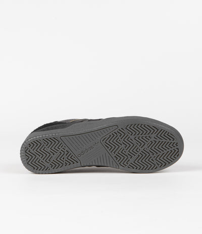 Adidas Tyshawn Low Shoes - Core Black / Core Black / Gold Metallic / Core Black