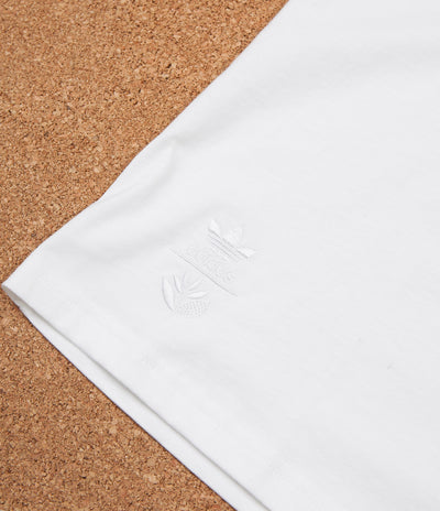 Adidas x Magenta T-Shirt - White / Collegiate Burgundy