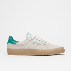 Chalk White / Glory Green / Gum4